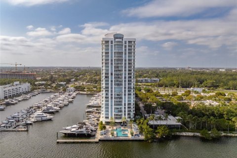 Condo in Aventura, Florida, 4 bedrooms  № 984373 - photo 2