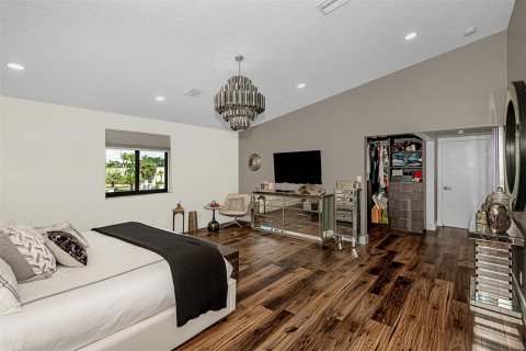 Villa ou maison à vendre à Parkland, Floride: 5 chambres, 388.33 m2 № 984289 - photo 14