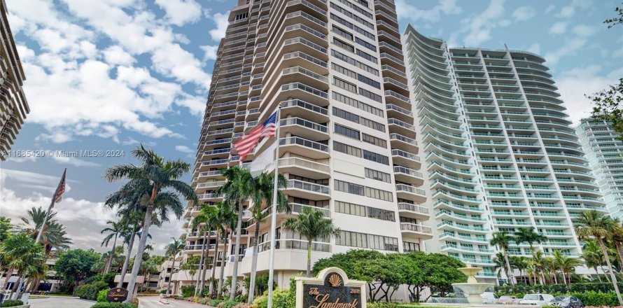 Condo in Aventura, Florida, 3 bedrooms  № 1423903