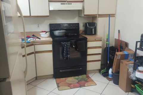 Condo in Pompano Beach, Florida, 3 bedrooms  № 1097682 - photo 3