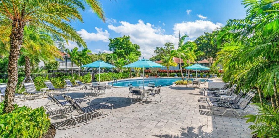 Condo in Delray Beach, Florida, 2 bedrooms  № 815289