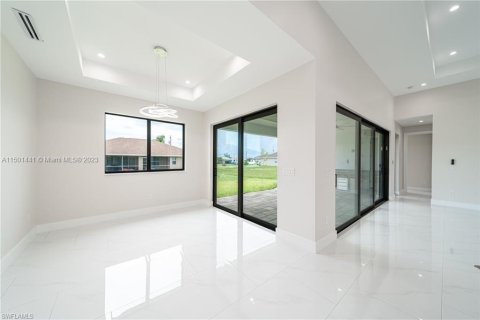 Casa en venta en Cape Coral, Florida, 4 dormitorios, 200.11 m2 № 908418 - foto 21