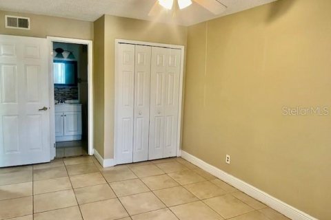 Copropriété à vendre à Orlando, Floride: 2 chambres, 84.08 m2 № 1323870 - photo 13