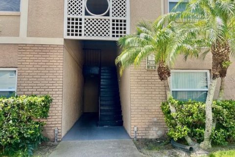 Copropriété à vendre à Orlando, Floride: 2 chambres, 84.08 m2 № 1323870 - photo 2