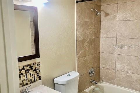 Condo in Orlando, Florida, 2 bedrooms  № 1323870 - photo 12