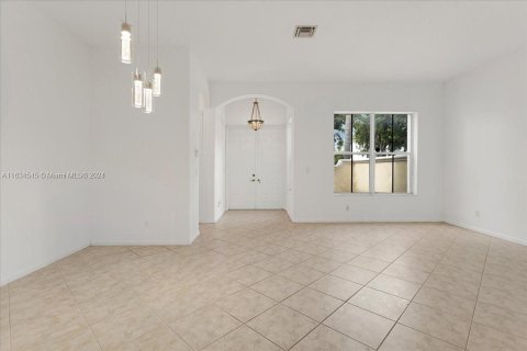 Casa en venta en Miramar, Florida, 4 dormitorios, 216.09 m2 № 1295094 - foto 10