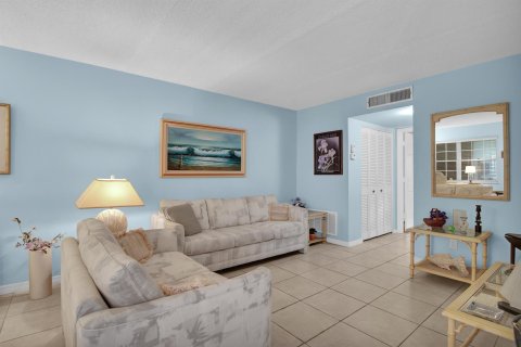 Copropriété à vendre à Vero Beach, Floride: 1 chambre, 74.32 m2 № 640333 - photo 13