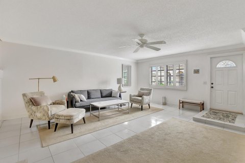 Adosado en venta en Delray Beach, Florida, 2 dormitorios, 123.19 m2 № 919860 - foto 19