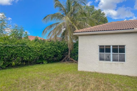 Villa ou maison à vendre à Weston, Floride: 4 chambres, 192.59 m2 № 1295106 - photo 20