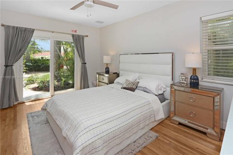 Casa en venta en Hollywood, Florida, 3 dormitorios, 179.12 m2 № 1384020 - foto 22