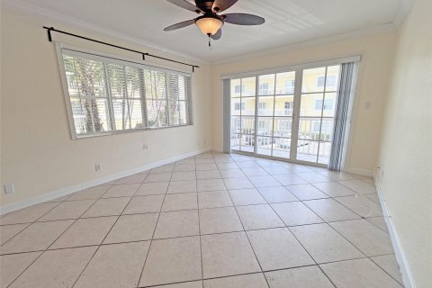 Copropriété à vendre à Fort Lauderdale, Floride: 2 chambres, 89.19 m2 № 1207845 - photo 23