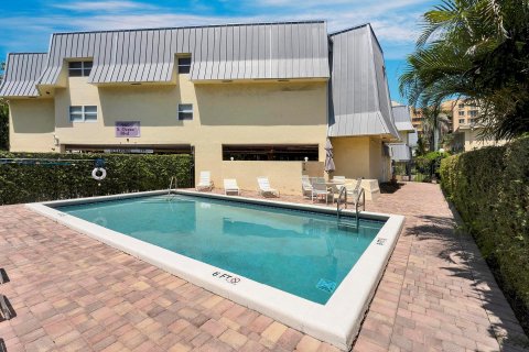 Copropriété à vendre à Deerfield Beach, Floride: 2 chambres, 111.48 m2 № 1224727 - photo 12