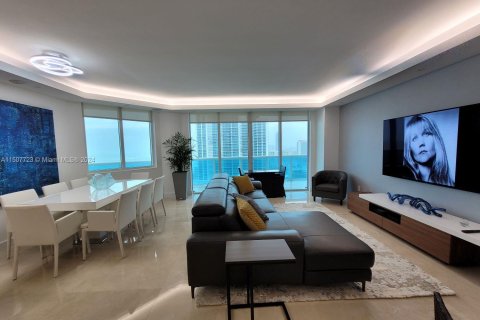 Condominio en venta en Hollywood, Florida, 3 dormitorios, 193.98 m2 № 927227 - foto 27