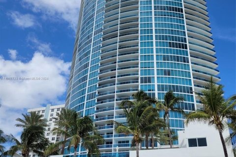 Condominio en venta en Hollywood, Florida, 3 dormitorios, 193.98 m2 № 927227 - foto 6