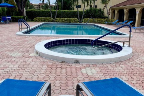 Condo in Boca Raton, Florida, 2 bedrooms  № 1176989 - photo 16