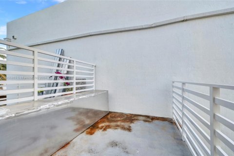 Townhouse in Homestead, Florida 3 bedrooms, 148.64 sq.m. № 1353820 - photo 19