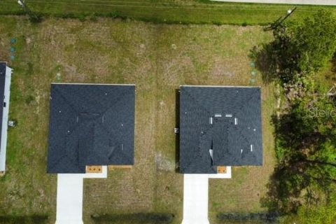 Villa ou maison à vendre à Palm Bay, Floride: 4 chambres, 213.68 m2 № 971828 - photo 18