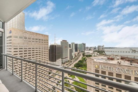 Condominio en venta en Miami, Florida, 1 dormitorio, 78.6 m2 № 1394388 - foto 18