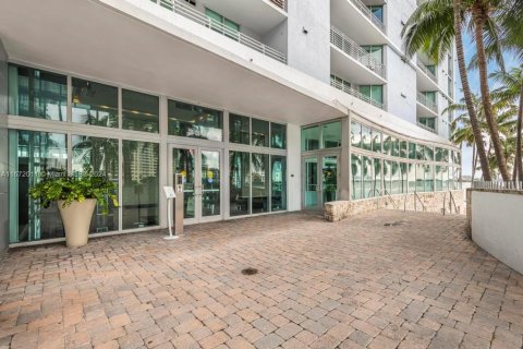 Condominio en venta en Miami, Florida, 1 dormitorio, 78.6 m2 № 1394388 - foto 25