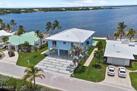Casa en venta en Big Pine Key, Florida, 3 dormitorios, 167.6 m2 № 650004 - foto 11