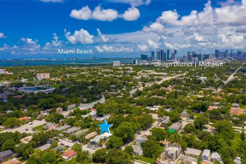 Commercial property in Miami, Florida 184.13 sq.m. № 1409104 - photo 6