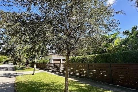 Casa en venta en Miami, Florida, 4 dormitorios, 314.94 m2 № 1409105 - foto 4