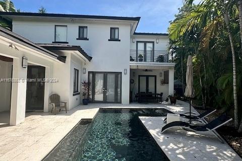 Casa en venta en Miami, Florida, 4 dormitorios, 314.94 m2 № 1409105 - foto 5