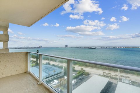 Condominio en venta en Riviera Beach, Florida, 2 dormitorios, 130.06 m2 № 978259 - foto 29