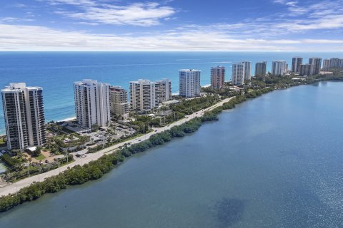 Condominio en venta en Riviera Beach, Florida, 2 dormitorios, 130.06 m2 № 978259 - foto 12