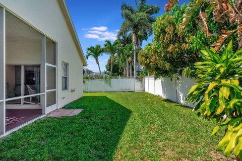 House in Jupiter, Florida 3 bedrooms, 197.42 sq.m. № 1216270 - photo 4