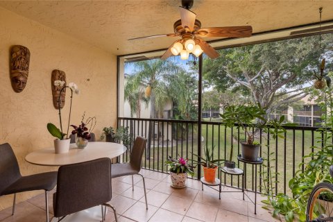 Condo in Deerfield Beach, Florida, 2 bedrooms  № 998458 - photo 7