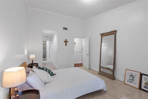 Condo in Deerfield Beach, Florida, 2 bedrooms  № 998458 - photo 21