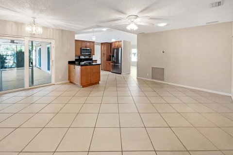 Casa en venta en Lake Worth, Florida, 4 dormitorios, 179.12 m2 № 1222498 - foto 14