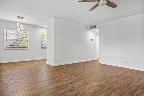 Copropriété à vendre à Delray Beach, Floride: 2 chambres, 84.26 m2 № 1222500 - photo 12