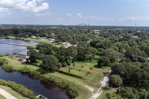 Terreno en venta en Saint Petersburg, Florida № 1300499 - foto 4