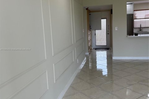 Condominio en venta en Sunrise, Florida, 1 dormitorio, 59.46 m2 № 1347643 - foto 12