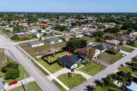 Villa ou maison à louer à Port St. Lucie, Floride: 3 chambres, 191.47 m2 № 1370435 - photo 7