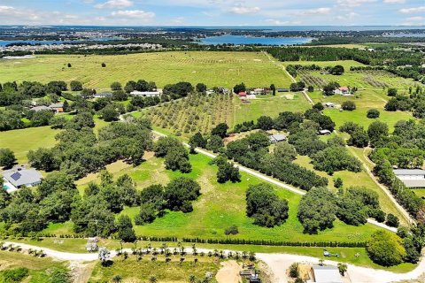 Terreno en venta en Winter Garden, Florida № 1352364 - foto 1