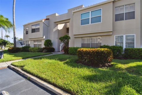 Condominio en venta en Saint Petersburg, Florida, 2 dormitorios, 106.37 m2 № 1352365 - foto 13