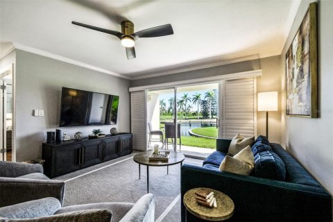 Condominio en venta en Saint Petersburg, Florida, 2 dormitorios, 106.37 m2 № 1352365 - foto 17