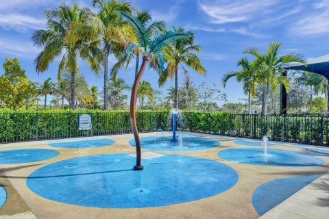 Villa ou maison à vendre à Palm Beach Gardens, Floride: 3 chambres, 279.64 m2 № 932594 - photo 21