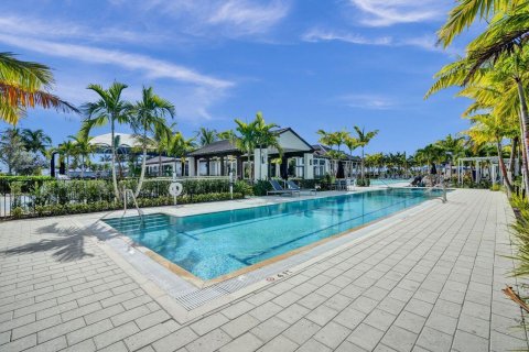 Villa ou maison à vendre à Palm Beach Gardens, Floride: 3 chambres, 279.64 m2 № 932594 - photo 24