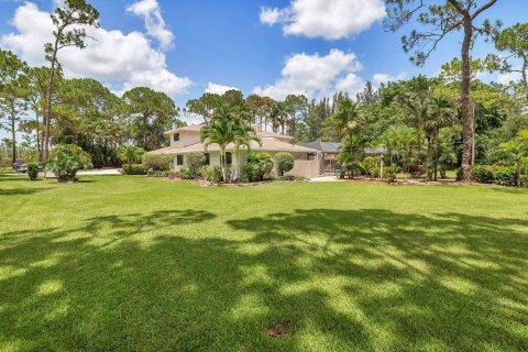 House in Palm Beach Gardens, Florida 5 bedrooms, 331.66 sq.m. № 1145894 - photo 30