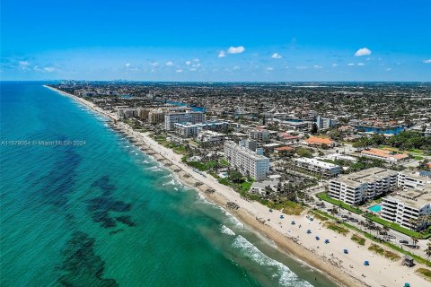 Condo in Deerfield Beach, Florida, 1 bedroom  № 1170377 - photo 28