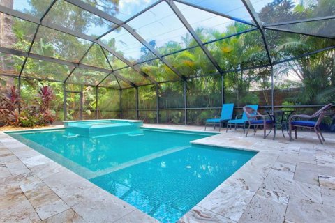 Villa ou maison à louer à Sarasota, Floride: 3 chambres, 125.05 m2 № 219936 - photo 2