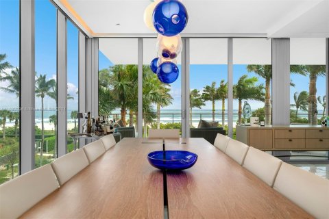 Condo in Miami Beach, Florida, 4 bedrooms  № 1431727 - photo 2