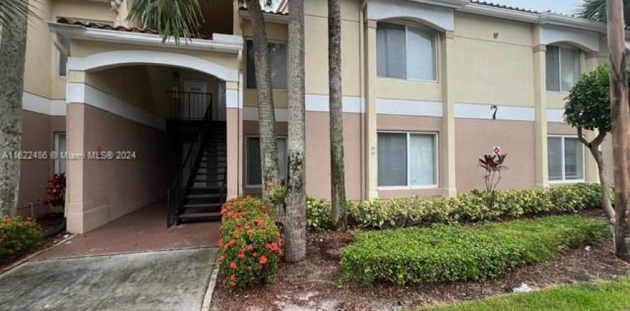 Condominio en Boynton Beach, Florida, 2 dormitorios  № 1269292