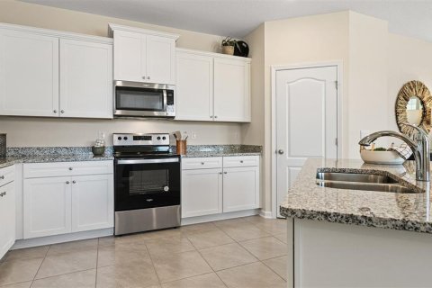 Townhouse in Palm Coast, Florida 3 bedrooms, 166.76 sq.m. № 1195831 - photo 7