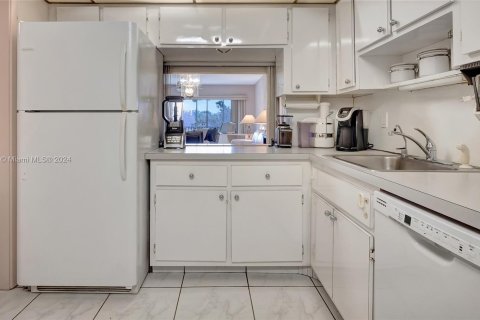 Condominio en venta en Pompano Beach, Florida, 3 dormitorios, 129.13 m2 № 1094790 - foto 12