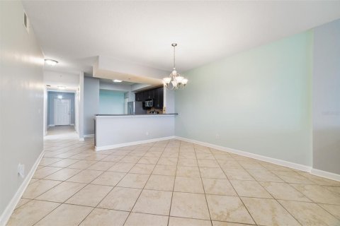 Condominio en venta en Orlando, Florida, 3 dormitorios, 164.9 m2 № 883396 - foto 6